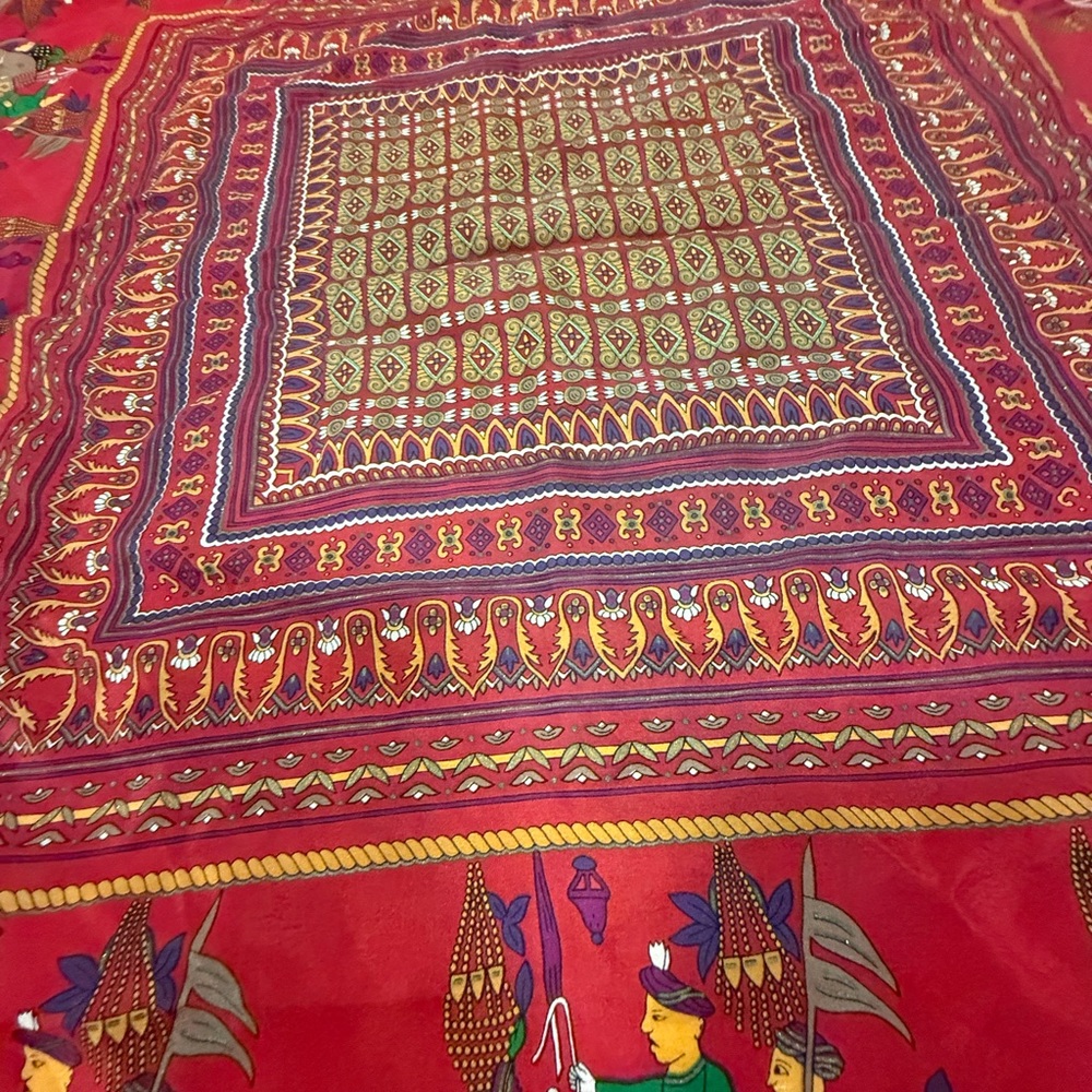 VTG Oscar De La Renta Vibrant Red Tapestry with Elephant Motif - Picture 5 of 13